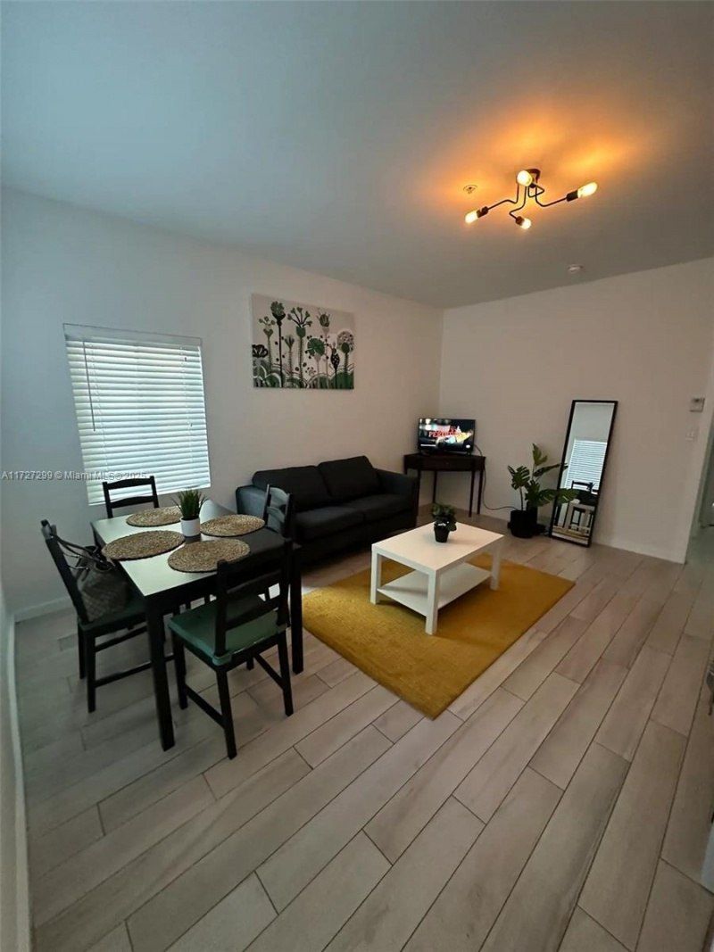 1450 Meridian Ave, Unit 107, Miami Beach, FL 33139 Photo