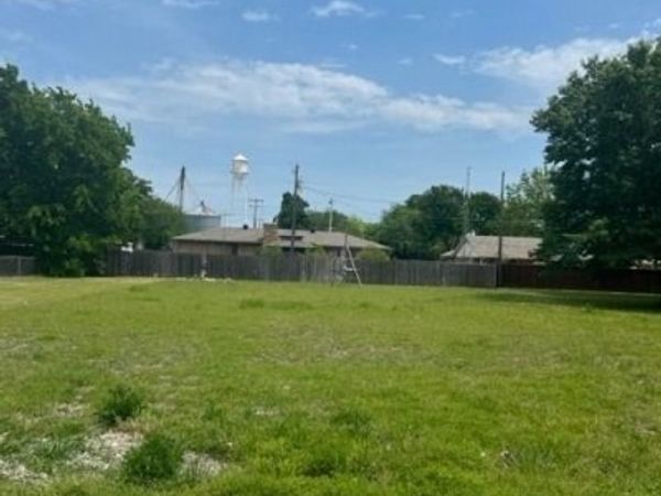 TBD S Thomas, Tom Bean, TX 75489