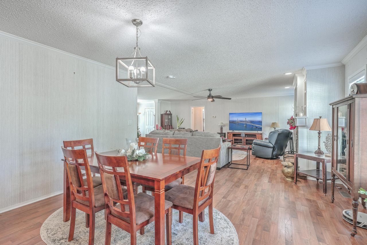 208 Catfish Landing Circle Photo 13