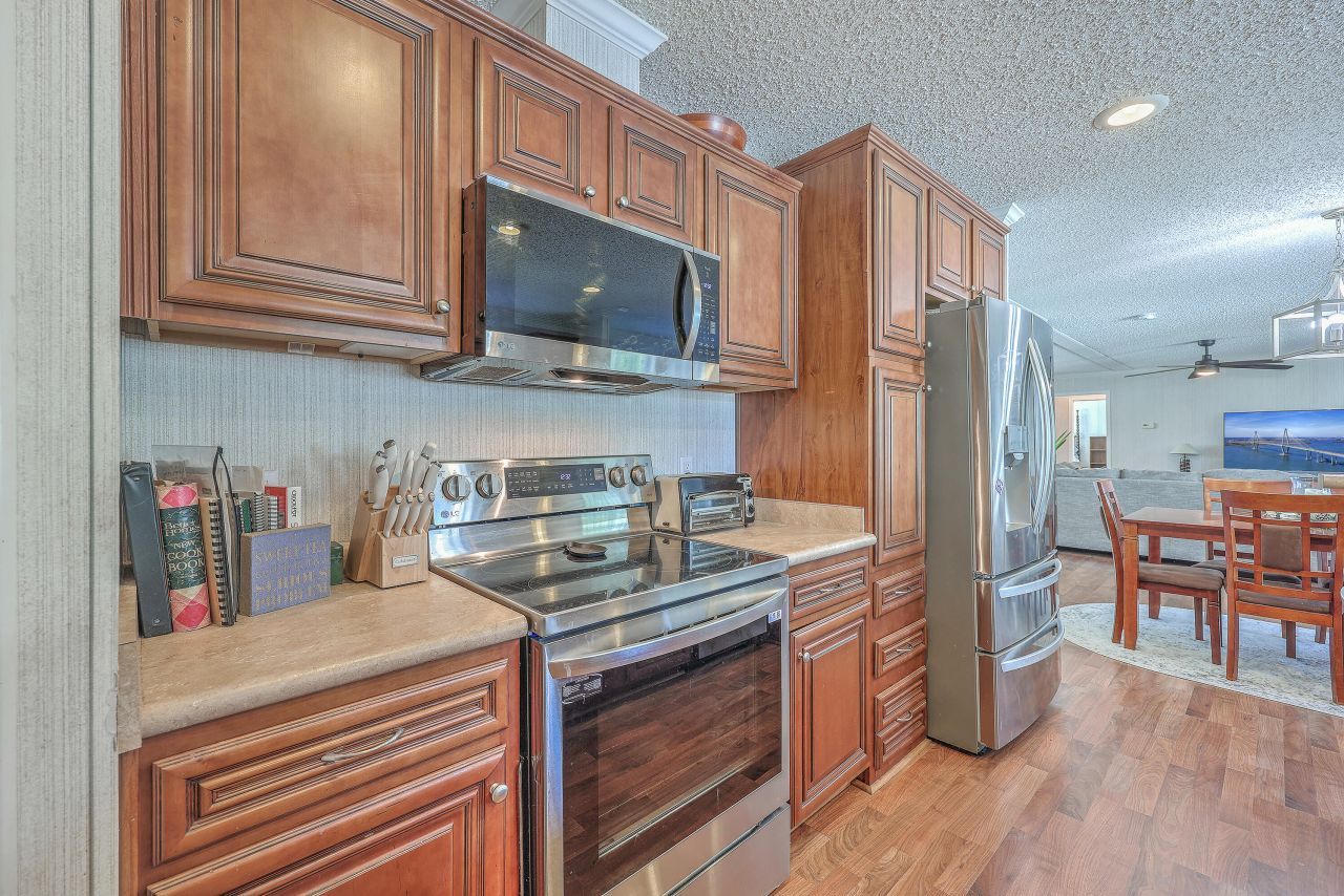 208 Catfish Landing Circle Photo 16