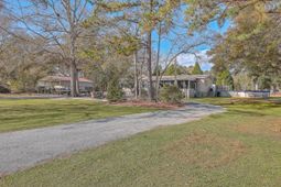 208 Catfish Landing Circle photo 4