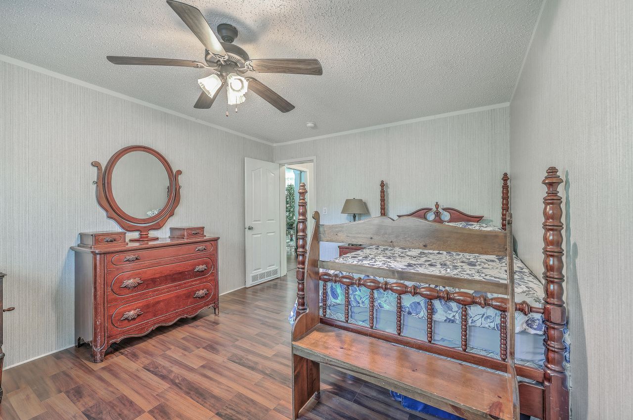 208 Catfish Landing Circle Photo 26