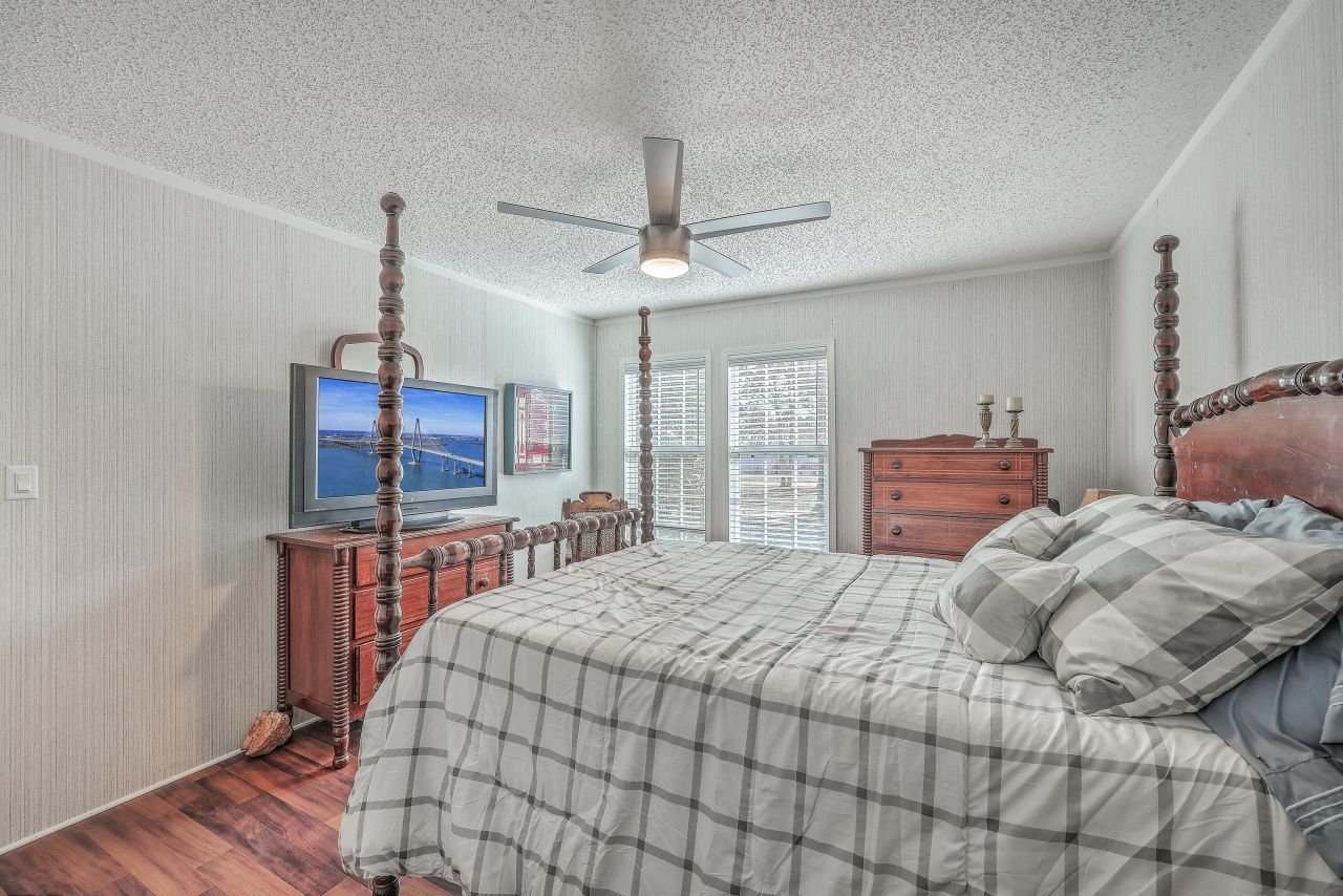 208 Catfish Landing Circle Photo 28