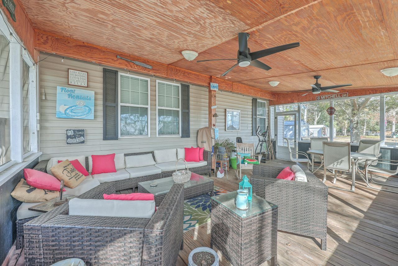 208 Catfish Landing Circle Photo 31