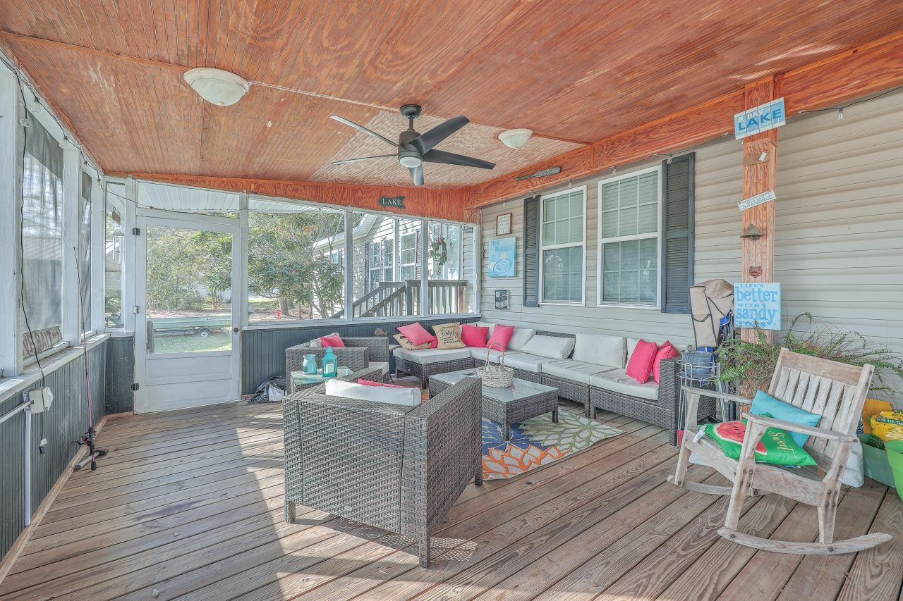 208 Catfish Landing Circle Photo 32