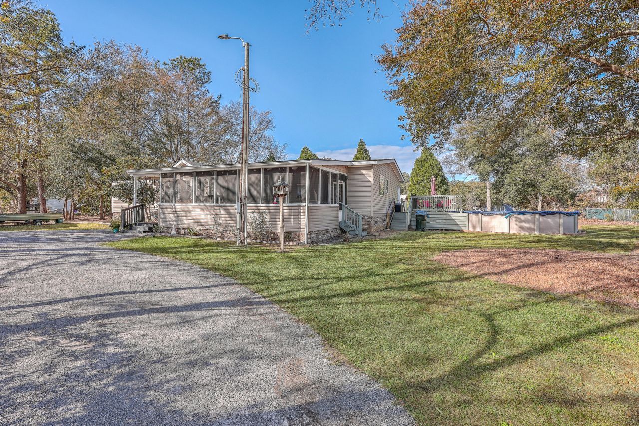 208 Catfish Landing Circle Photo 40