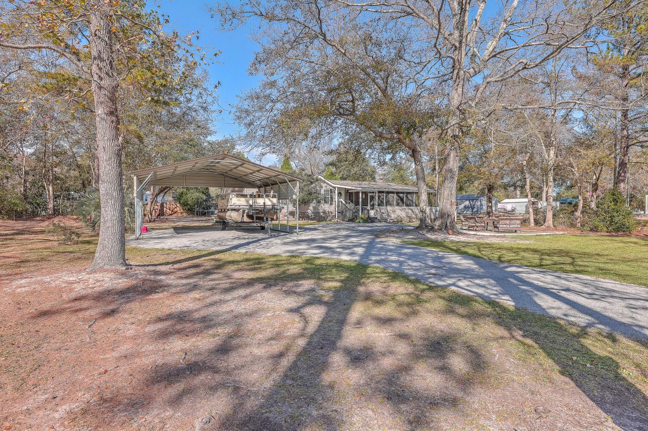 208 Catfish Landing Circle Photo 42