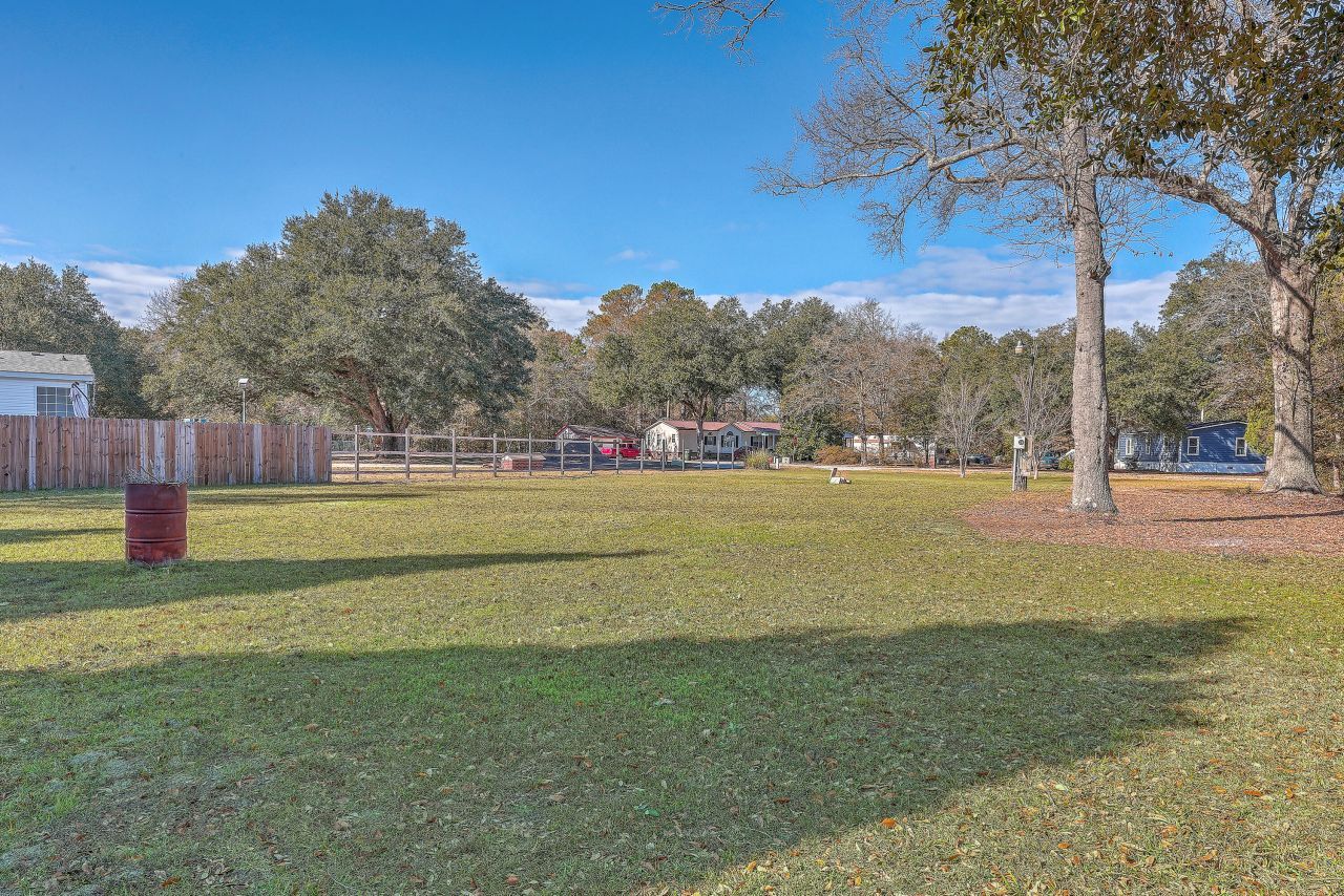 208 Catfish Landing Circle Photo 44