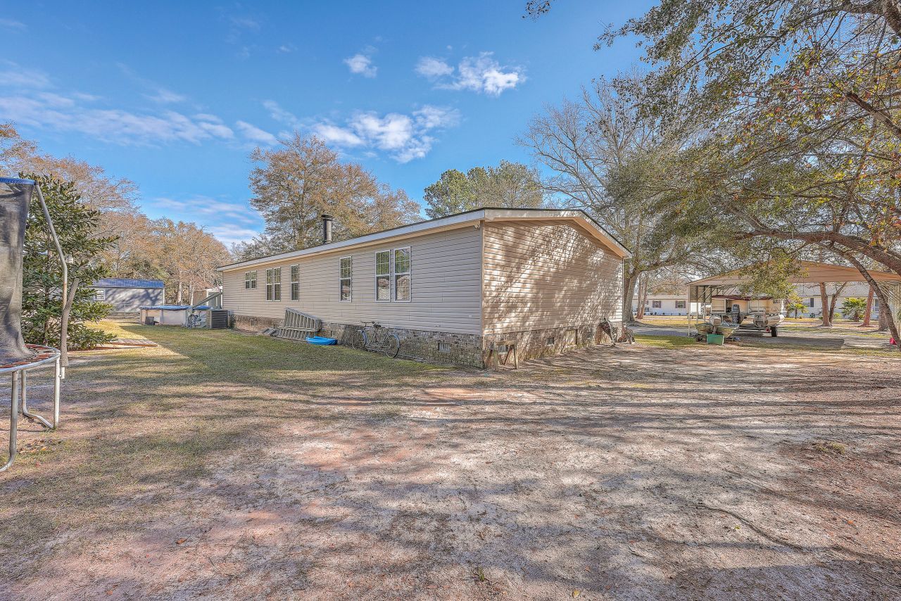 208 Catfish Landing Circle Photo 46