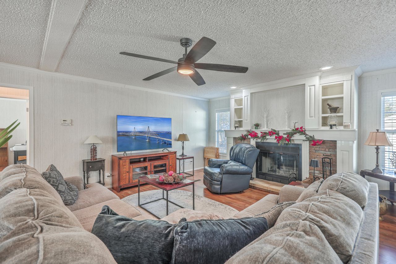 208 Catfish Landing Circle Photo 6