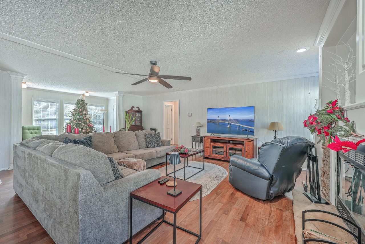 208 Catfish Landing Circle Photo 7