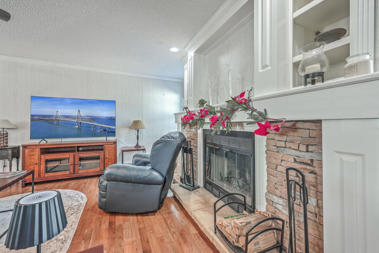 208 Catfish Landing Circle Photo 8