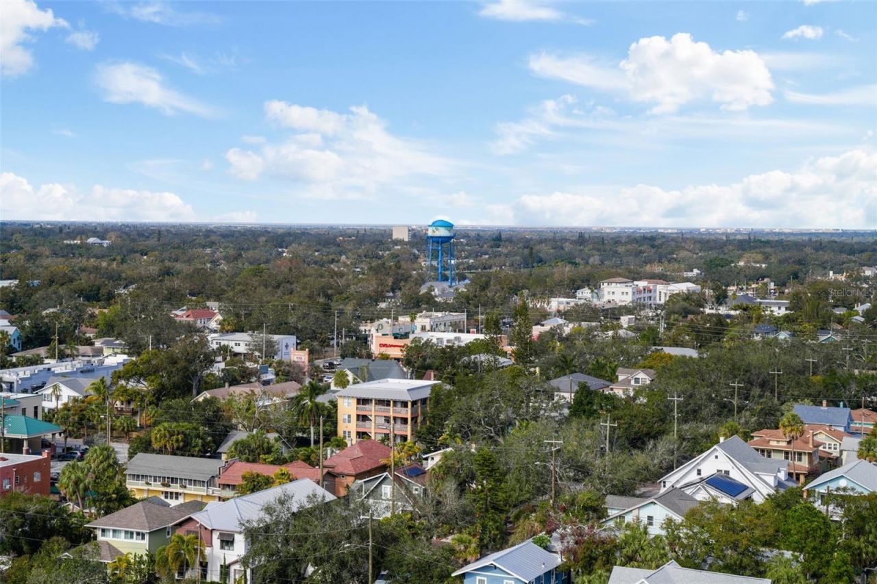 226 5th Avenue N, Unit 1106, Saint Petersburg, FL 33701 Photo