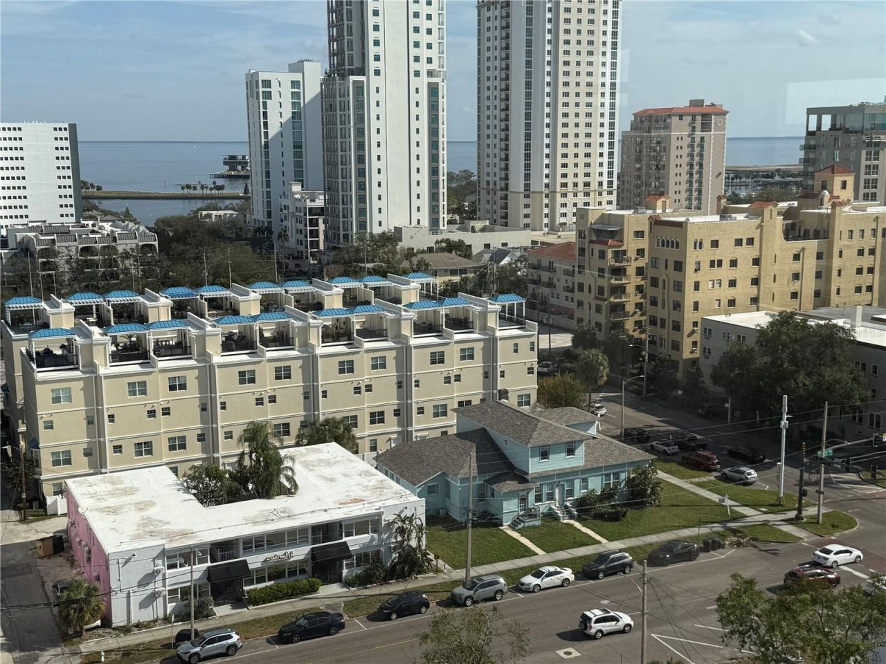 226 5th Avenue N, Unit 1106, Saint Petersburg, FL 33701 Photo