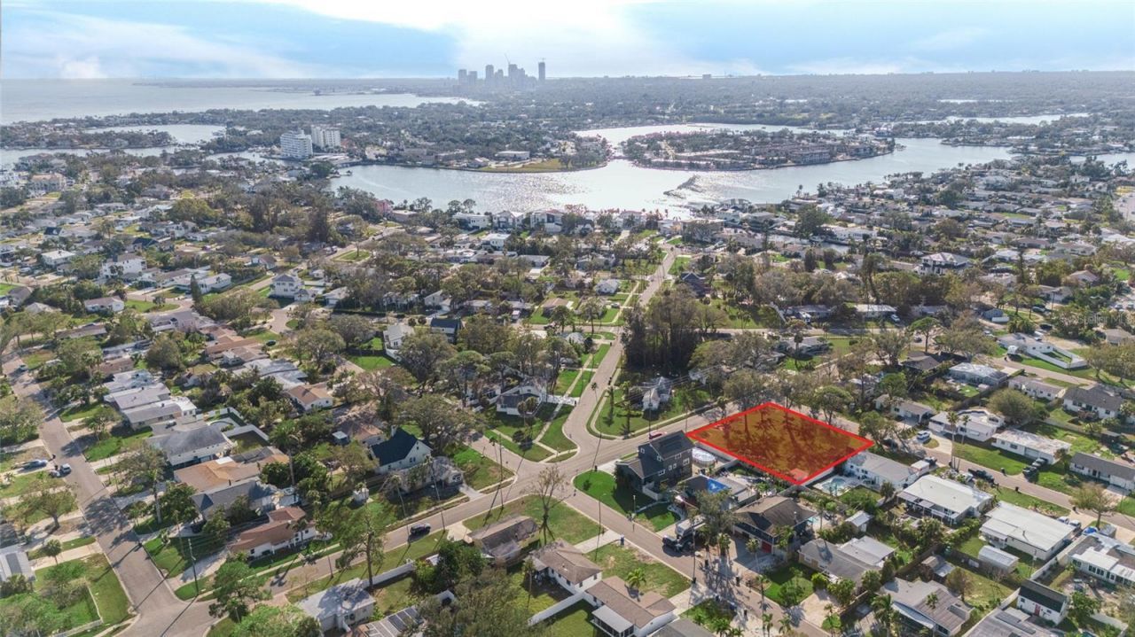 1535 Connecticut Avenue Ne, Saint Petersburg, FL 33703 Photo