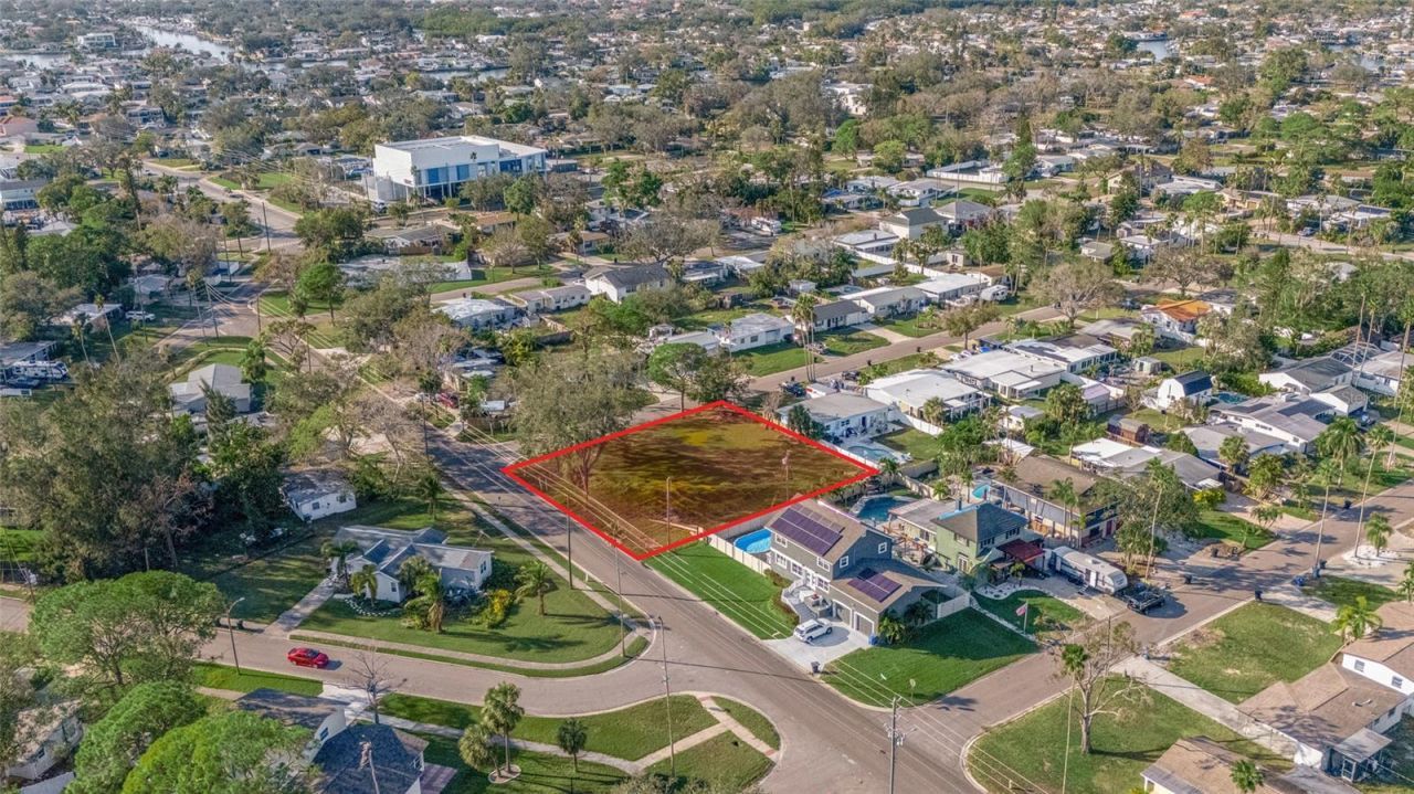 1535 Connecticut Avenue Ne, Saint Petersburg, FL 33703 Photo