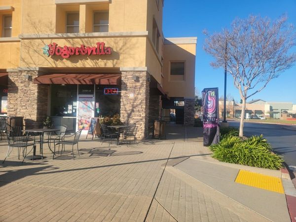 3191 Zinfindel Dr #4, Unit 4, Rancho Cordova, CA 95670