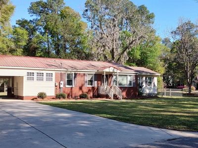 26 Gladding St., Georgetown, SC 29440