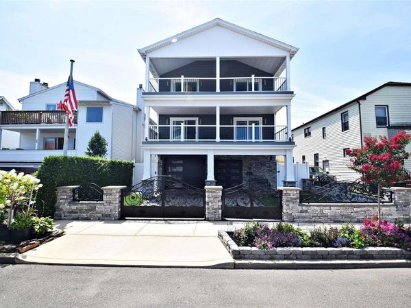 46 E Fulton Street, Long Beach, NY 11561
