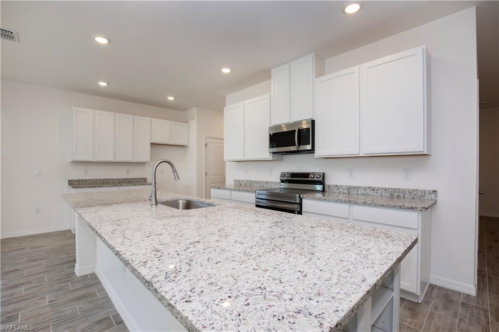 2702 NW 1st Ter, Cape Coral, FL 33993 Photo