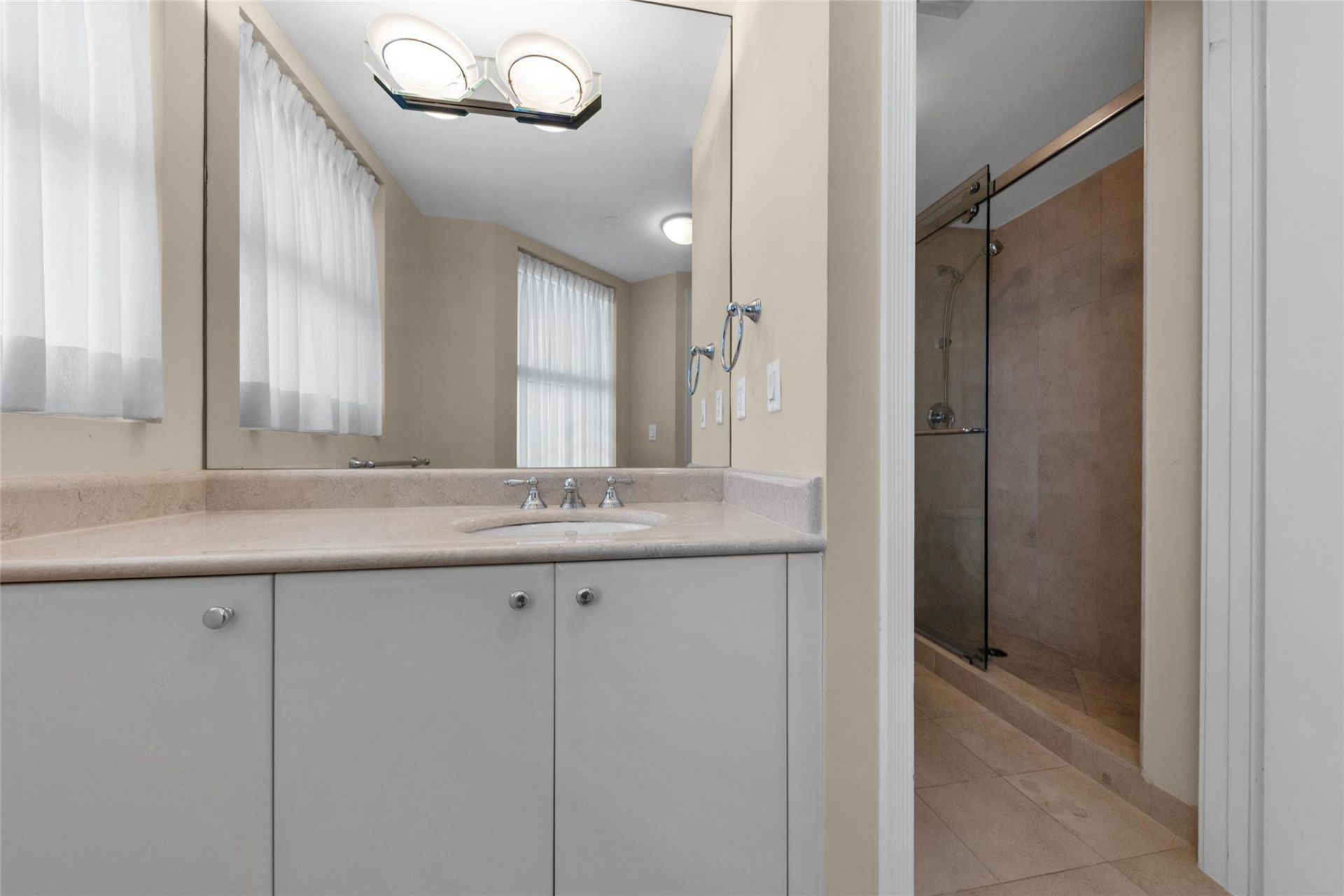 2110 N Ocean Boulevard, Unit 22a, Fort Lauderdale, FL 33305 Photo