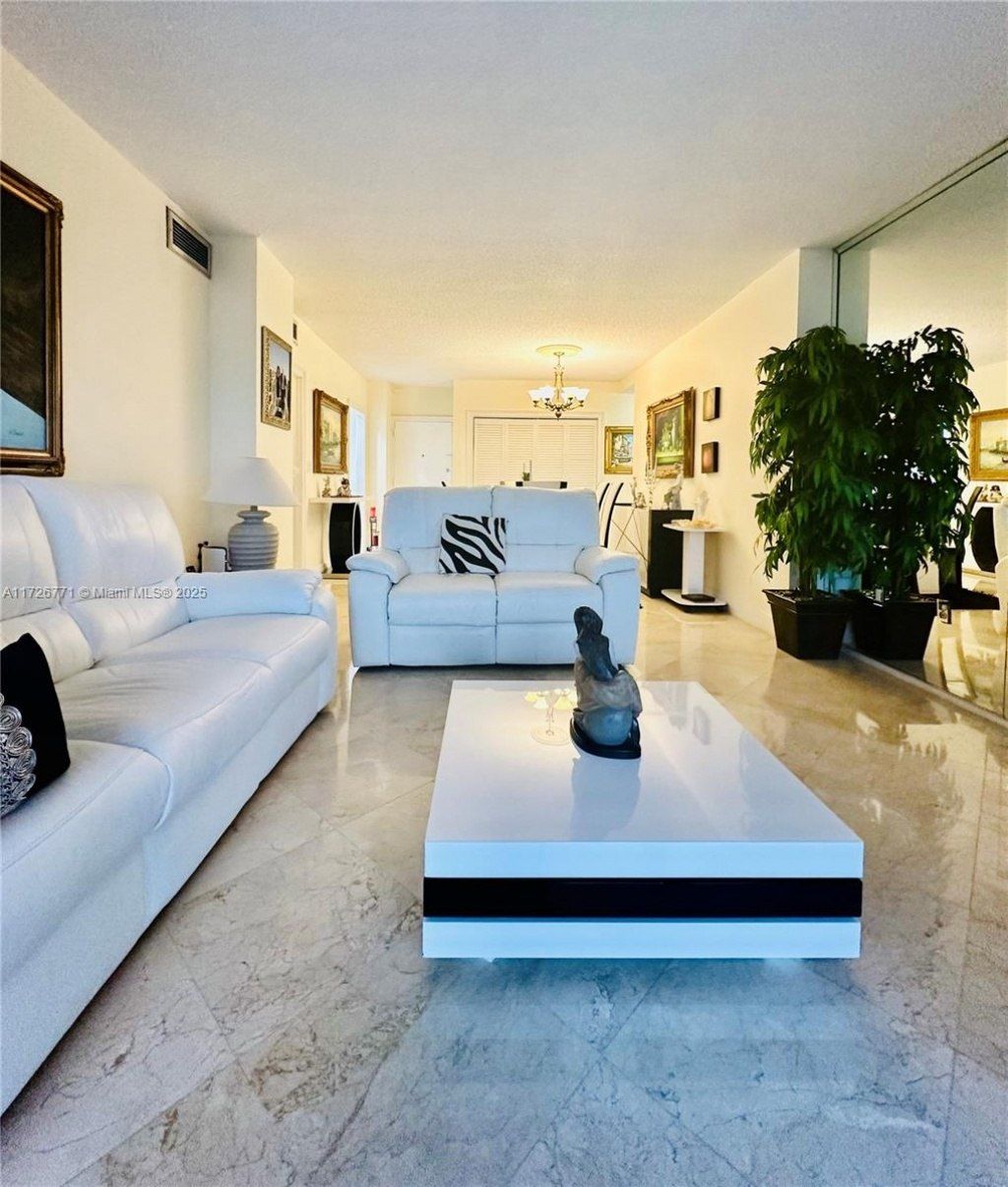 300 Bayview Dr, Unit 402, Sunny Isles Beach, FL 33160 Photo