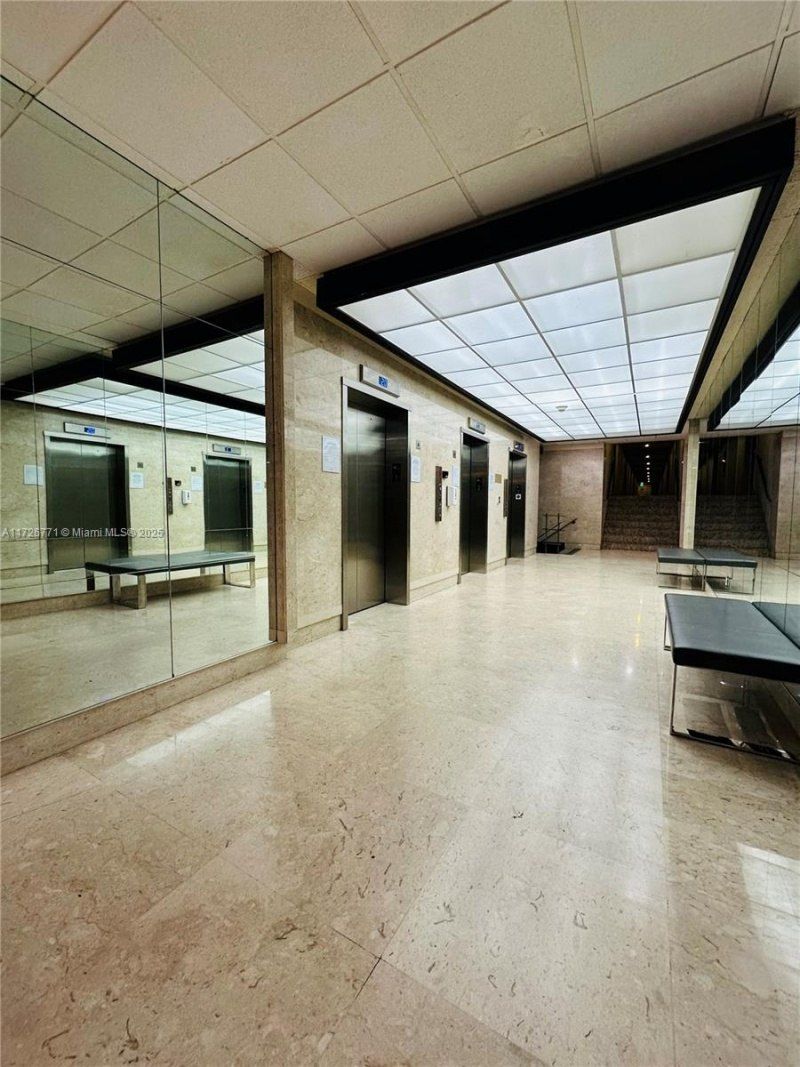 300 Bayview Dr, Unit 402, Sunny Isles Beach, FL 33160 Photo