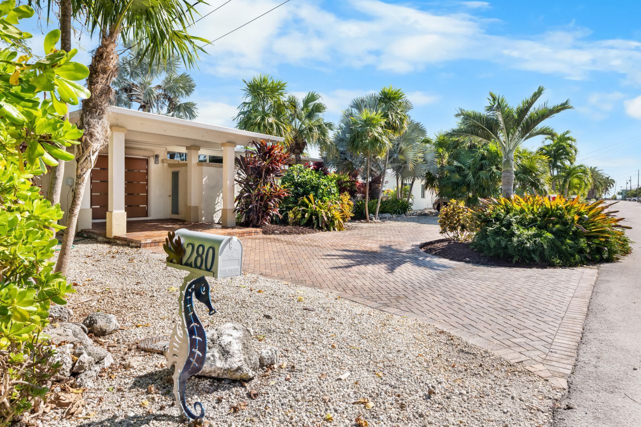 280 100th Street Ocean, Marathon, FL 33050 Photo