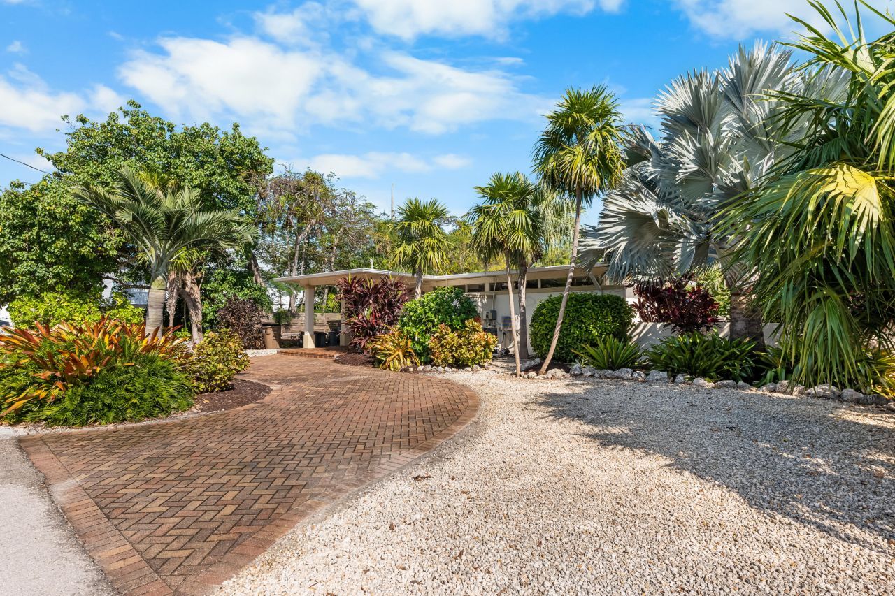 280 100th Street Ocean, Marathon, FL 33050 Photo