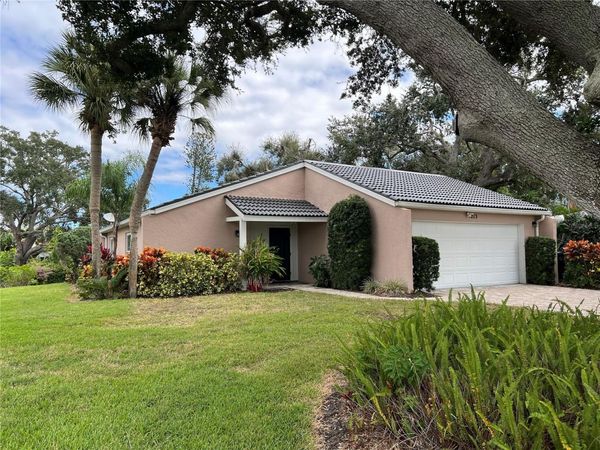 7213 LAS CASAS DRIVE, SARASOTA, FL 34243