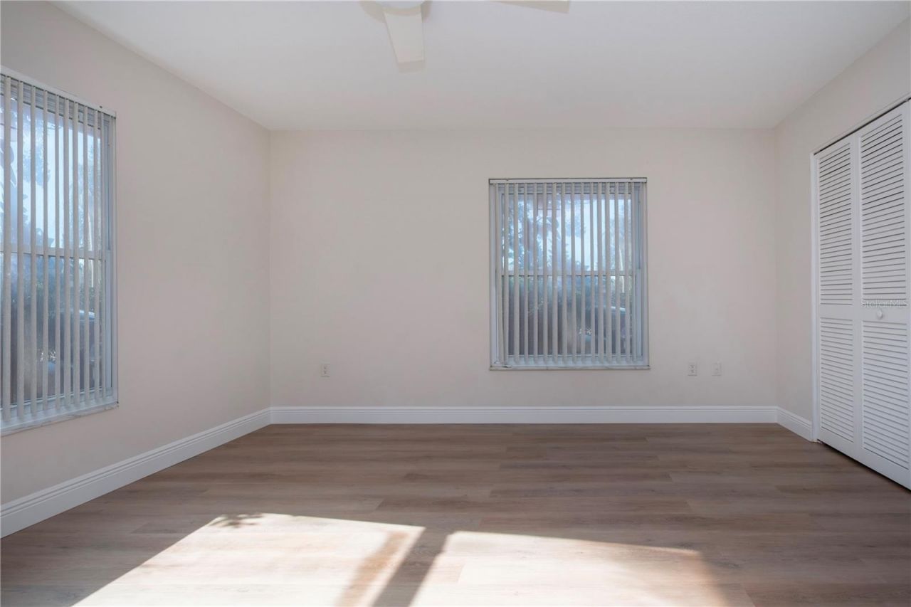 7213 Las Casas Drive, Sarasota, FL 34243 Photo