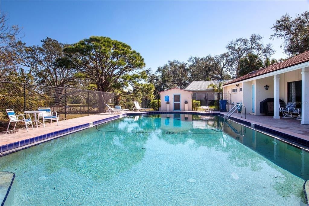 7213 Las Casas Drive, Sarasota, FL 34243 Photo