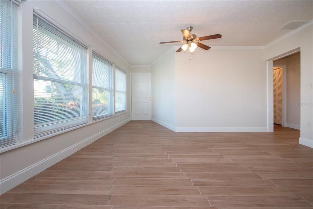 7213 Las Casas Drive, Sarasota, FL 34243 Photo