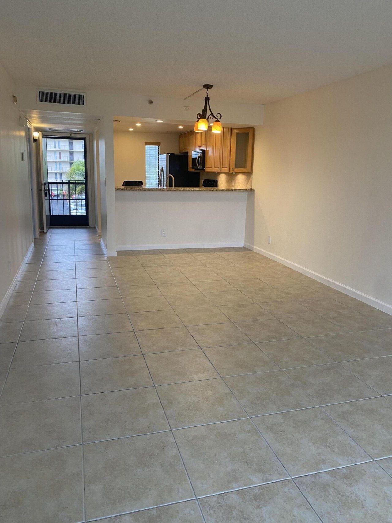 17 Royal Palm Way, Unit 305, Boca Raton, FL 33432 Photo