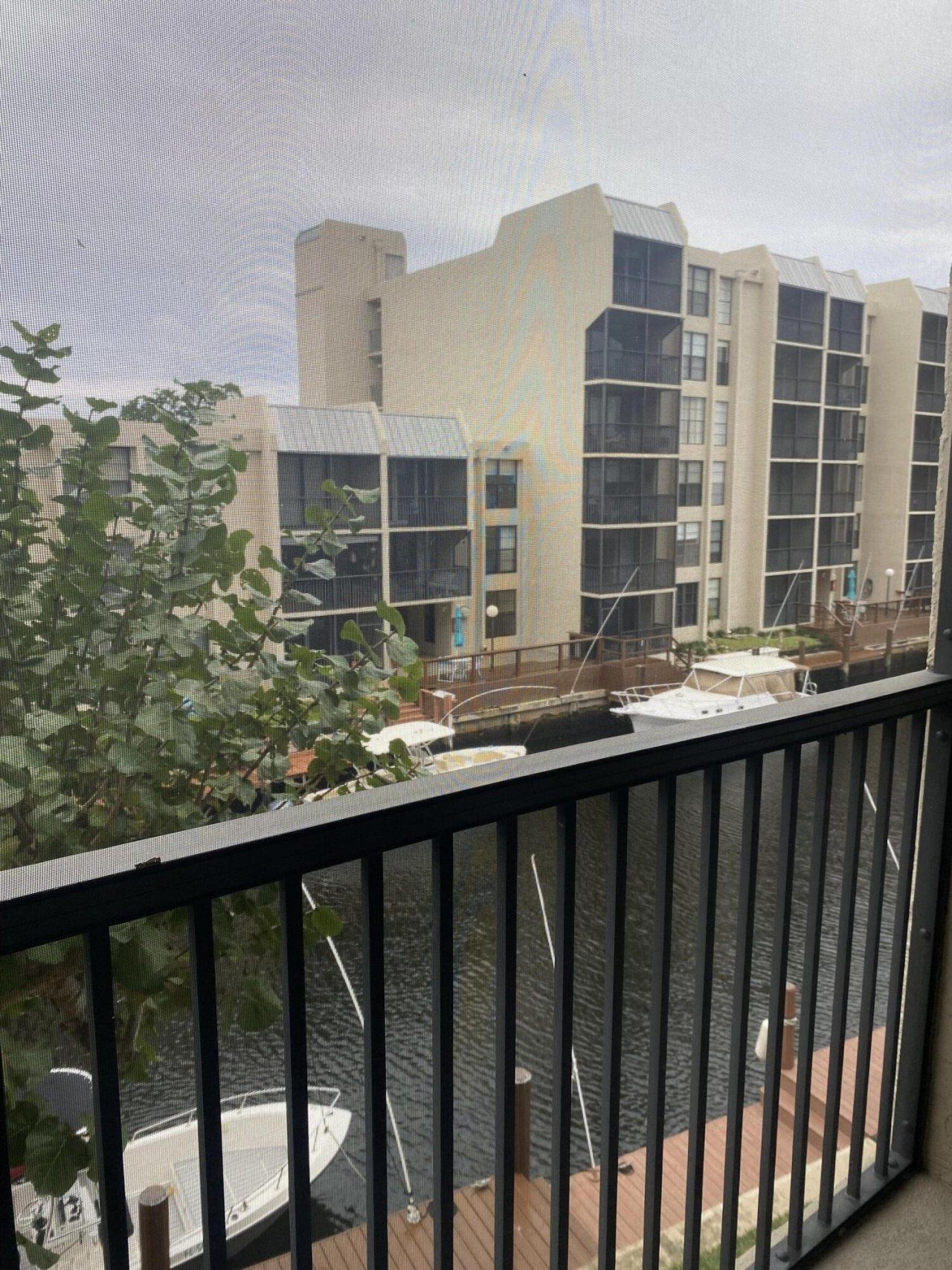 17 Royal Palm Way, Unit 305, Boca Raton, FL 33432 Photo