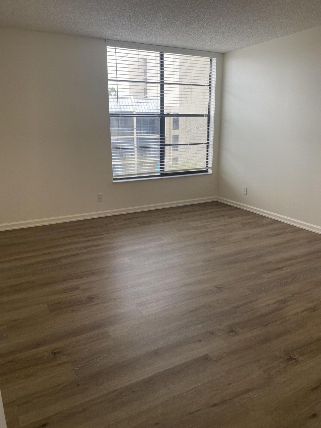 17 Royal Palm Way, Unit 305, Boca Raton, FL 33432 Photo