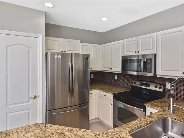 8681 Athena CT, LEHIGH ACRES, FL 33971