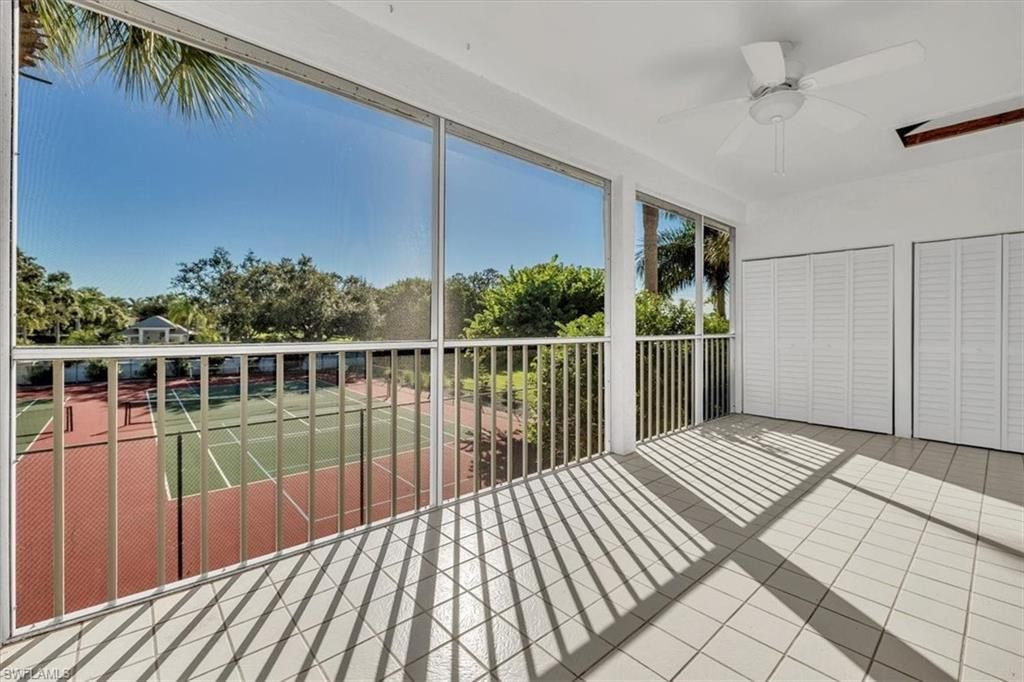 8161 Twelve Oaks Cir, Unit 523, Naples, FL 34113 Photo