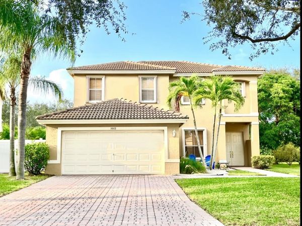 5012 Victoria Circle, West Palm Beach, FL 33409