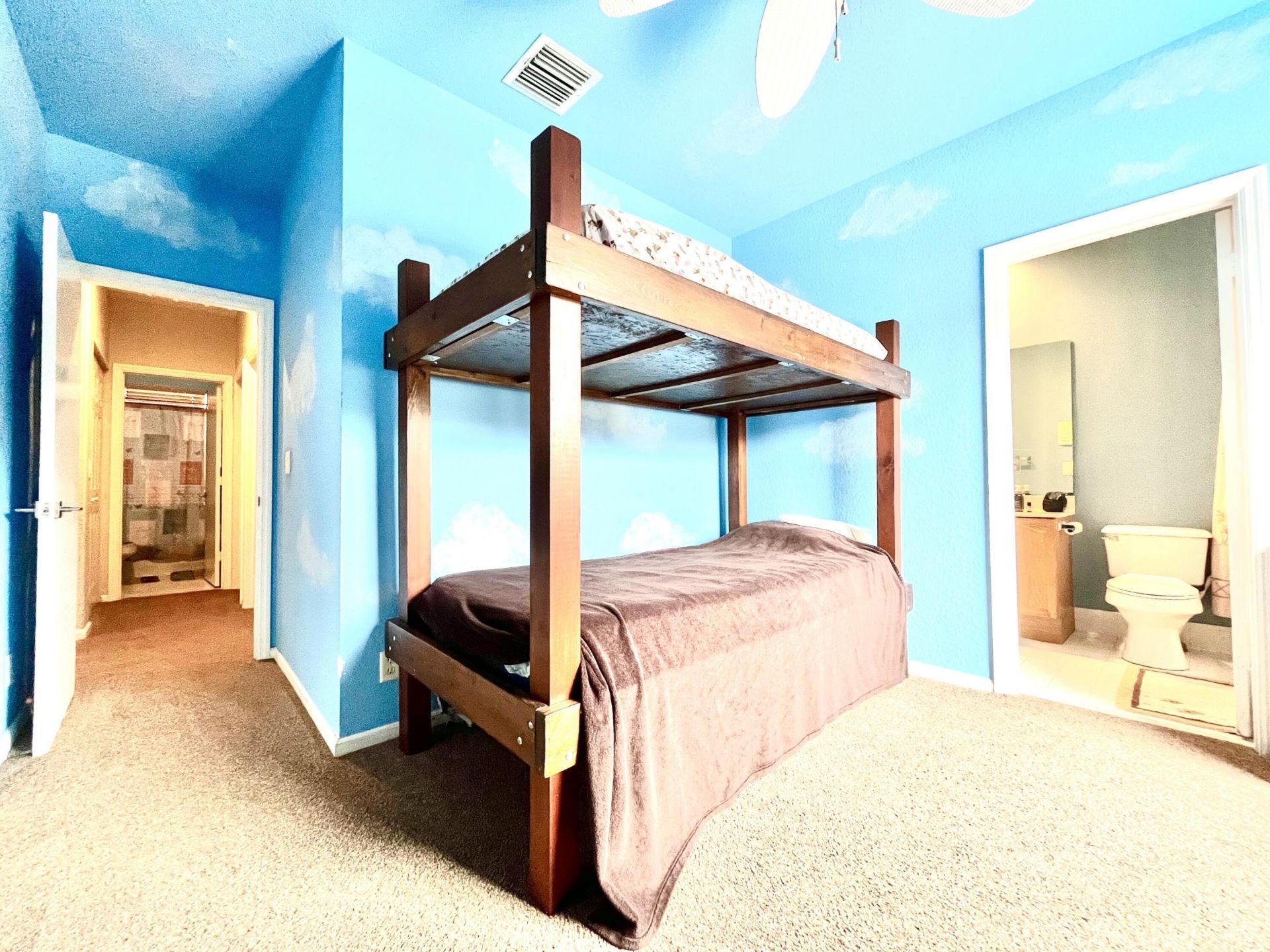 5012 Victoria Circle, West Palm Beach, FL 33409 Photo