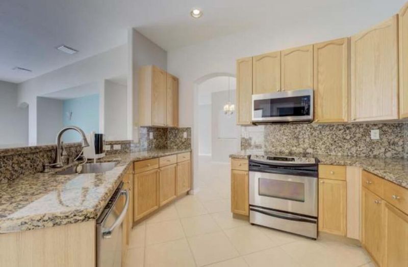 5012 Victoria Circle, West Palm Beach, FL 33409 Photo