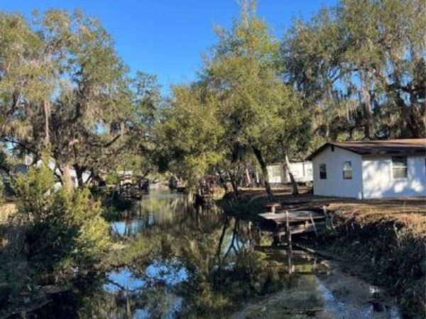 18600 NE 239TH COURT, FORT MC COY, FL 32134