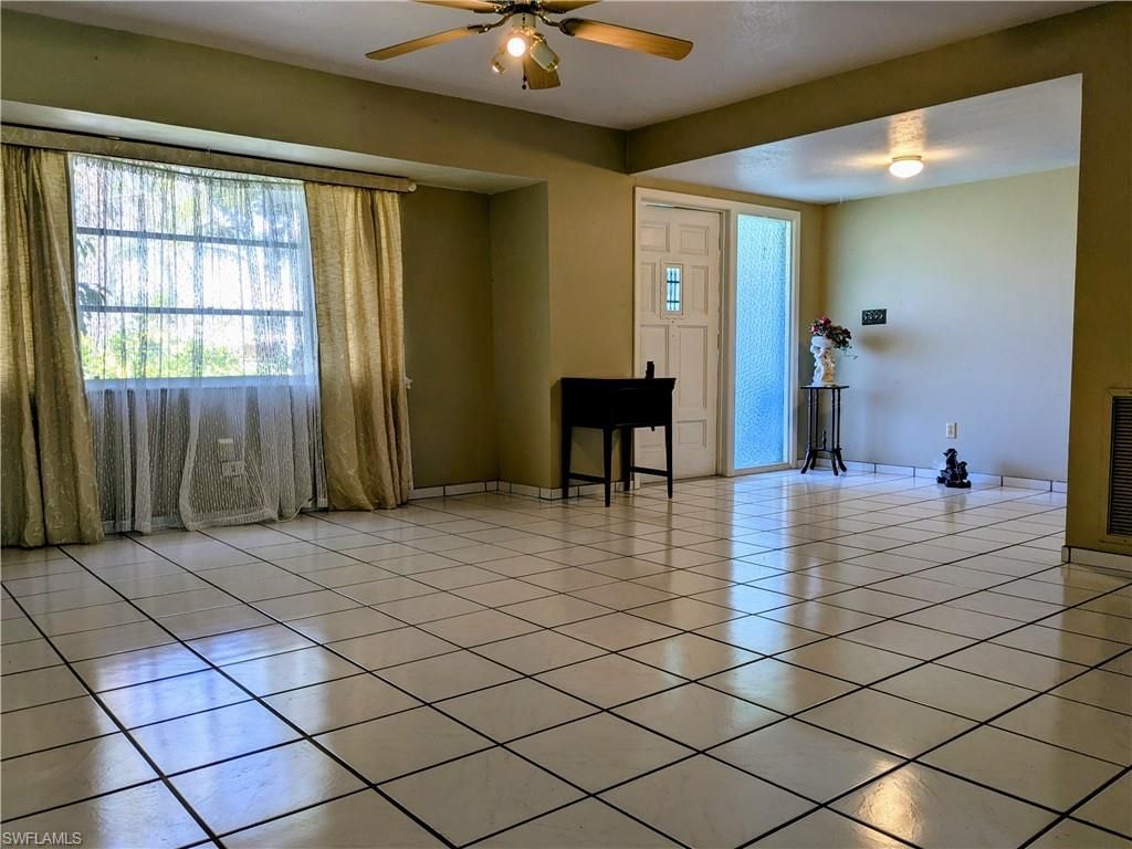 6759 Winkler Rd, Fort Myers, FL 33919 Photo