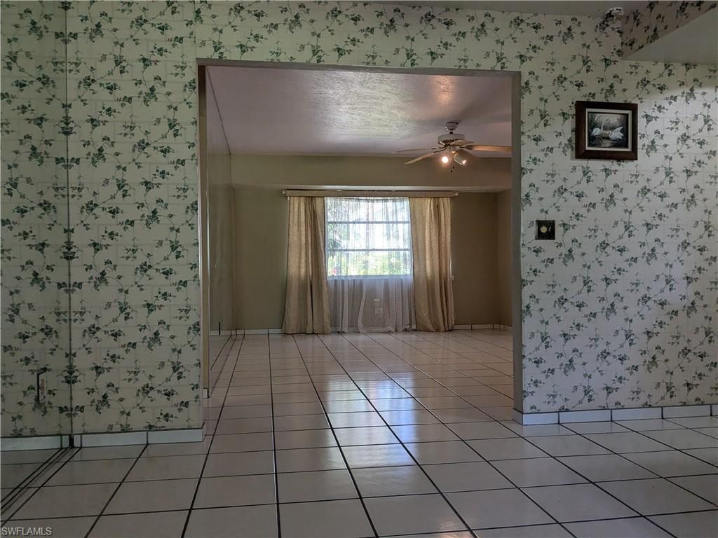 6759 Winkler Rd, Fort Myers, FL 33919 Photo