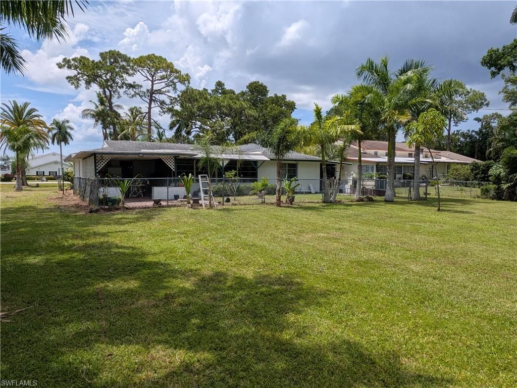 6759 Winkler Rd, Fort Myers, FL 33919 Photo