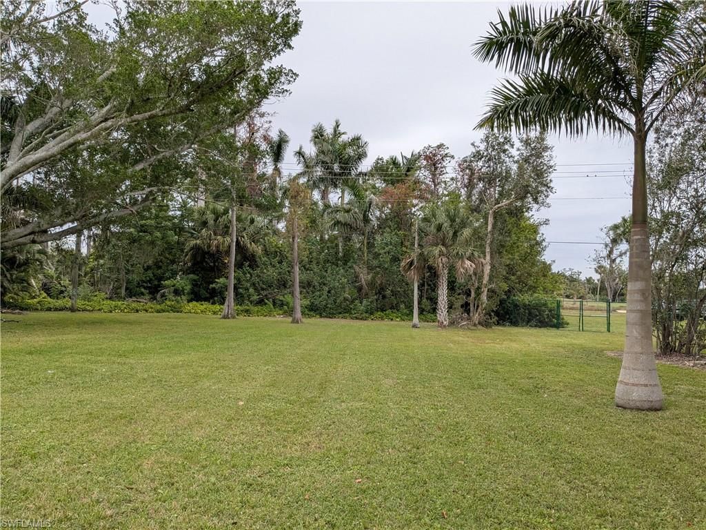 6759 Winkler Rd, Fort Myers, FL 33919 Photo