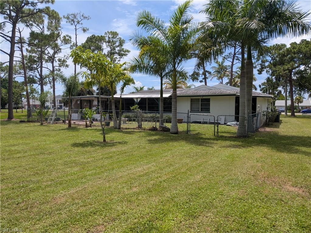 6759 Winkler Rd, Fort Myers, FL 33919 Photo