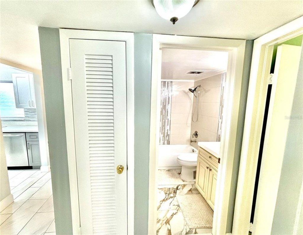 24 Golfs Edge, Unit A, West Palm Beach, FL 33417 Photo