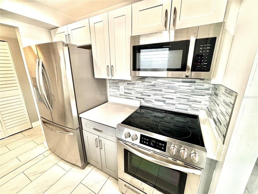 24 Golfs Edge, Unit A, West Palm Beach, FL 33417 Photo