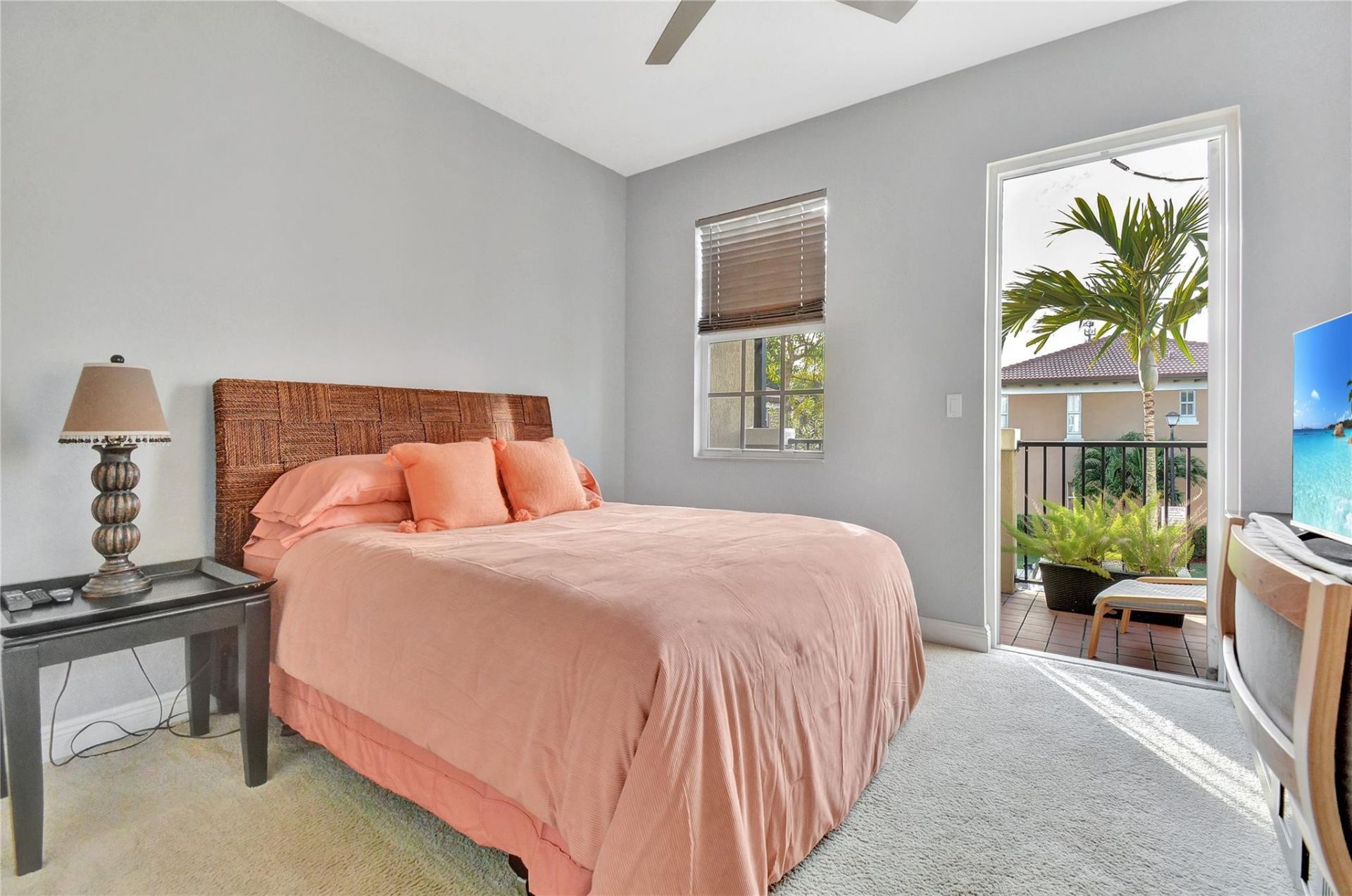 6927 Julia Gardens Drive, Coconut Creek, FL 33073 Photo